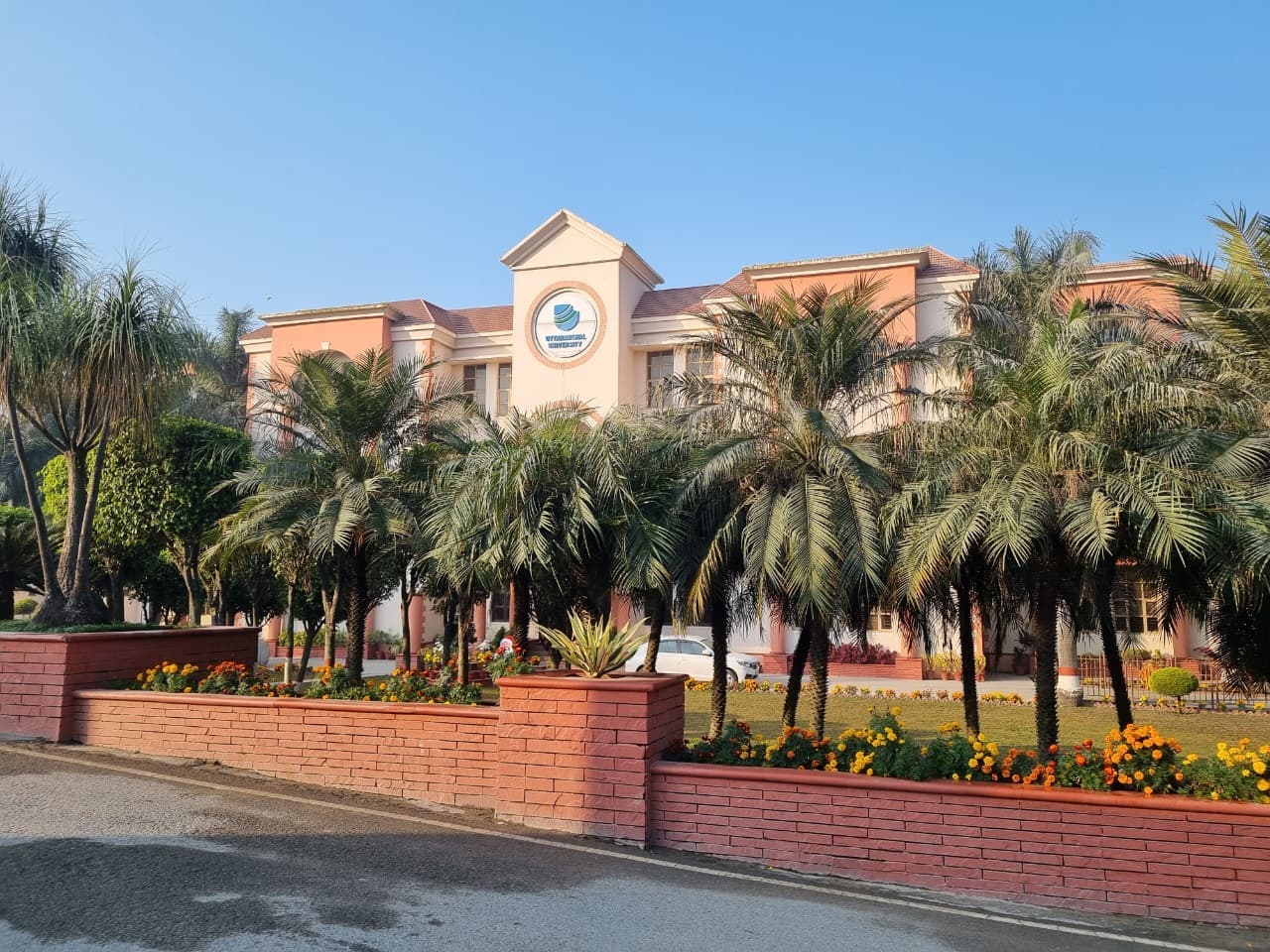 Uttaranchal University Dehradun Infrastructure & Academic Building photo 1